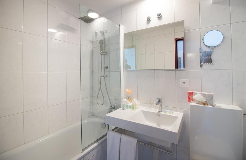 Park - Hotel Inseli Romanshorn Exterior photo